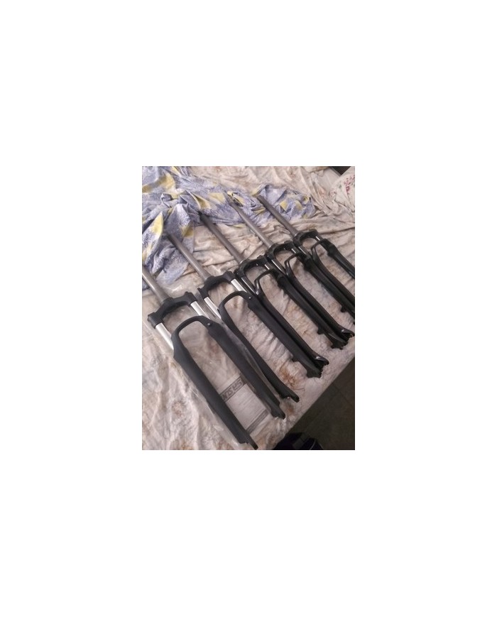 Numero 5 Forcelle MTB Quick Release Tapered Coniche Suntour E RST Escursione...