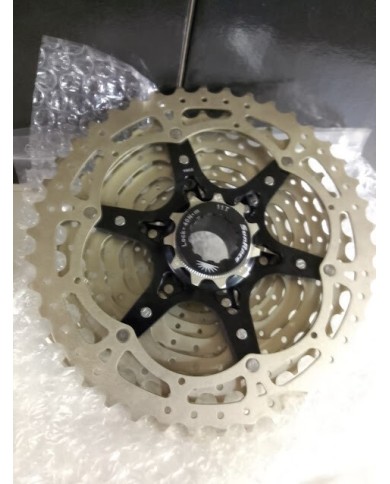 cassetta mtb 10 vel 11-42 per corpetto shimano hg standard , marca sunrace