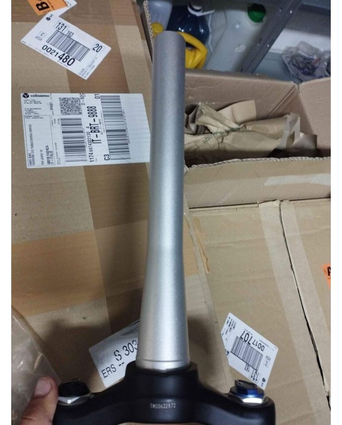 OFFERTA FORCELLA MTB 27,5 BOOST 15X110 ESCURS 120mm SUNTOUR RAIDON AD ARIA NUOVA