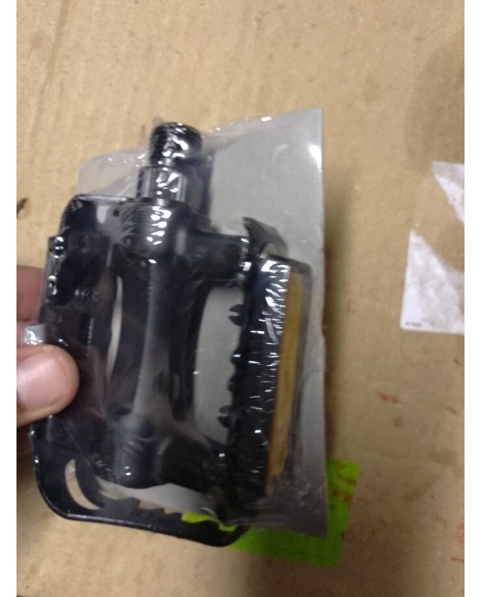 PEDALI PER BICICLETTA BUONA QUQLITà IN METALLO CUSCINETTI SIGILLATI NO CHINA