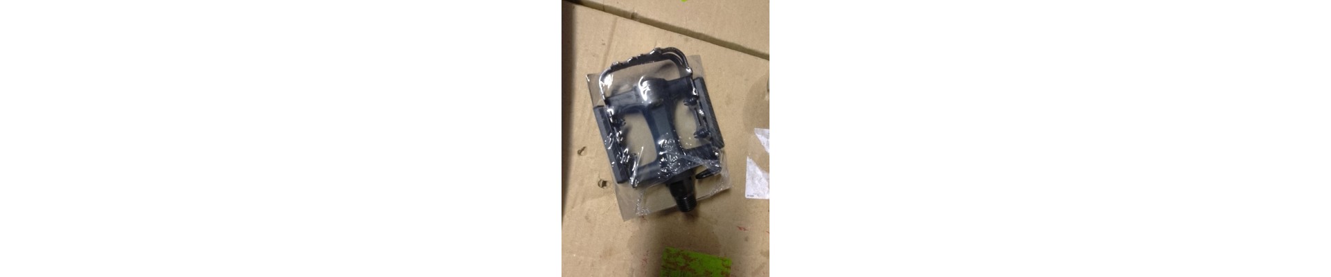 pedali in metallo robusti buona qualità per bicicletta