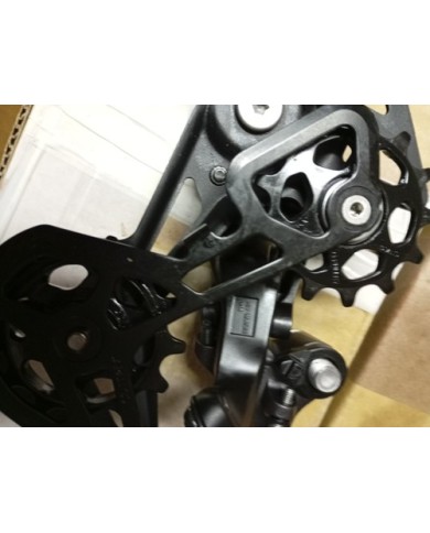 Deragliatore Posteriore MTB 10 Vel Gabbia Media Shimano Deore Rd-m5130