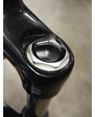 Forcella 27,5 Canotto Conico Perno Passante Standard 15x100 Suntour 32 Ad Aria