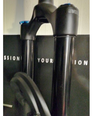 FORCELLA NUOVA MTB MOD. 2023 FOX PERFORMANCE 36 FLOAT 29 150