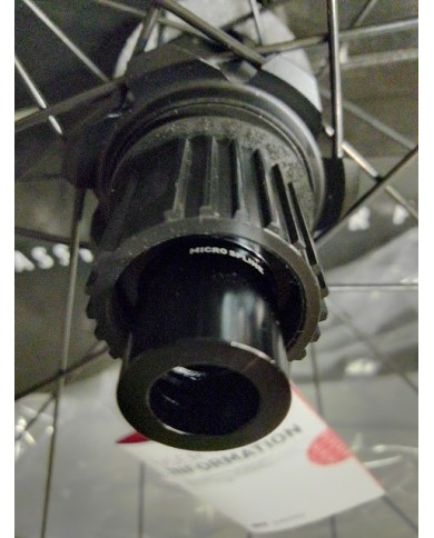 ruota posteriore mtb e-bike 27,5 boost 12x148mm dt swiss H1900 hybrid microsplin