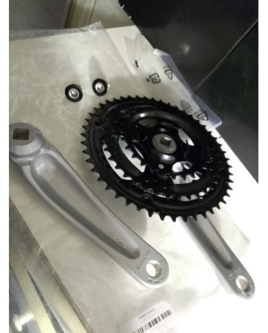 guarnitura per perno quadrato ALTUS FC-M311 3x7,8 velocità 48,38,28 170mm