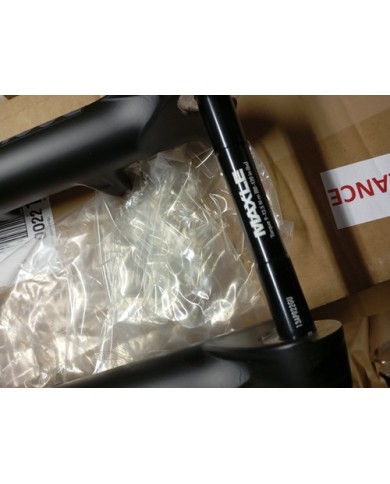 Forcella nuova MTB 27,5 boost 15x110 escurs 100mm rockshox Judy silver tk offset