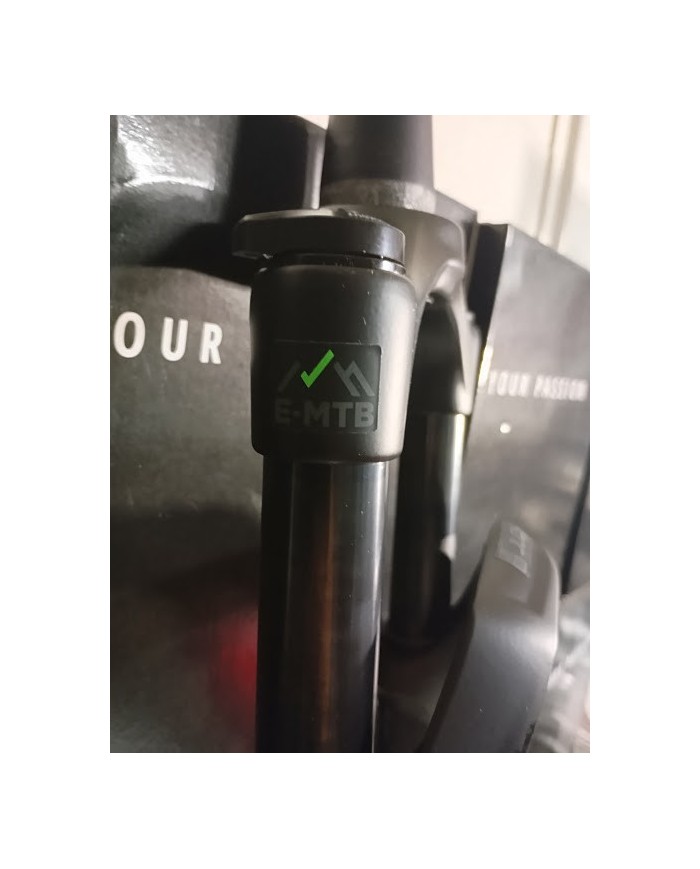 Forcella RockShox Judy Silver TK - 27,5" Boost - Escursione 100mm - Offset 42mm