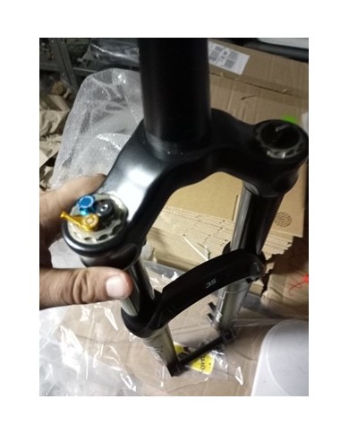 Forcella MTB 29 Perno Passante Standard 15x100  Non Boost Formula 35 Escursione