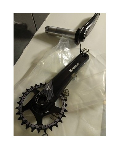 Guarnitura MTB nuova raceface perno 30mm lungo 116mm corona 28t pedivelle 175mm