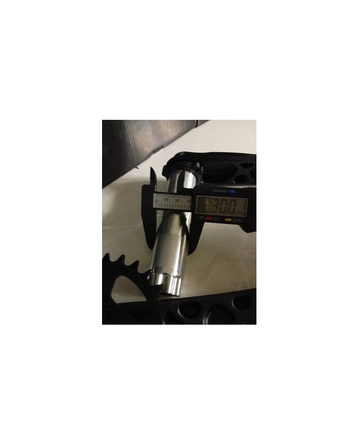 Guarnitura MTB nuova raceface perno 30mm lungo 116mm corona 28t pedivelle 175mm