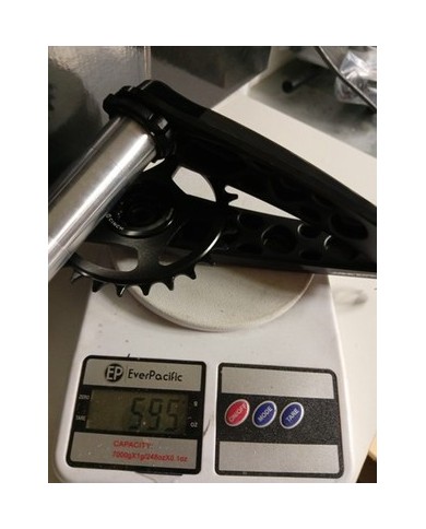 Guarnitura MTB nuova raceface perno 30mm lungo 116mm corona 28t pedivelle 175mm