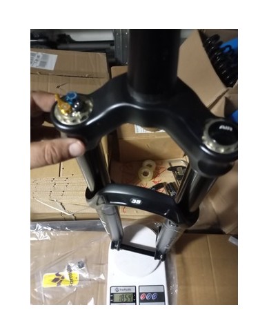 Forcella MTB 29 Perno Passante Standard 15x100  Non Boost Formula 35 Escursione