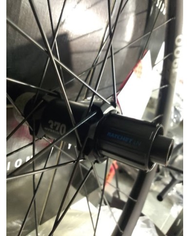 Coppia ruota mtb e-bike DT Swiss H 1900 Spline® 27,5" 30mm CL Boost Shimano