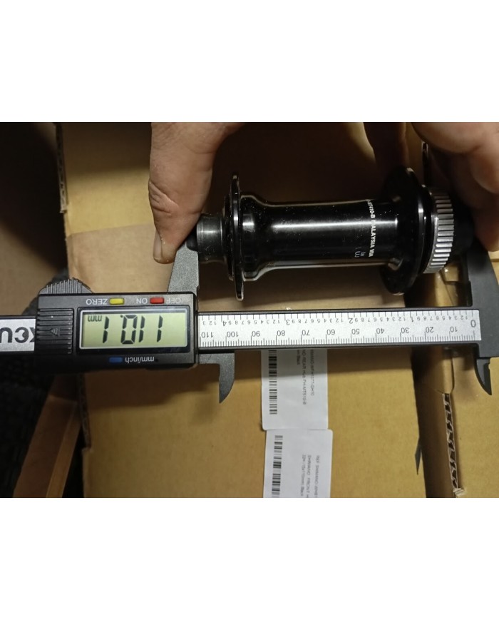 Coppia di mozzi mtb boost 15x110 12x148 a 32 fori per freno centerlock corpetto