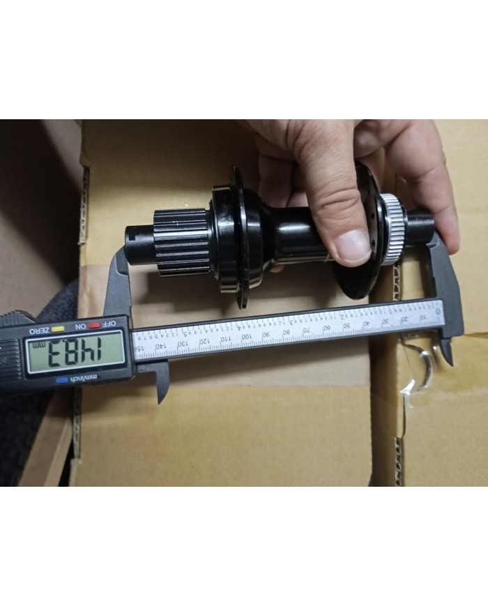 Coppia di mozzi mtb boost 15x110 12x148 a 32 fori per freno centerlock corpetto