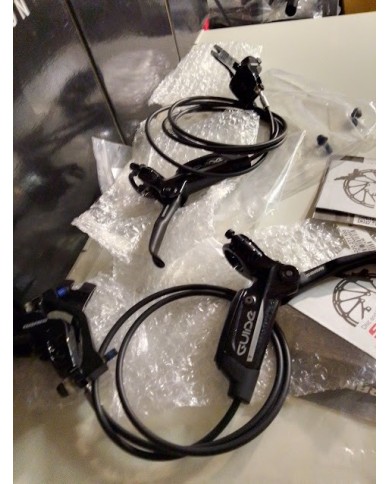 SRAM Set di freni a disco a 4 pistoncini mtb Guide T nuovi pronti all uso