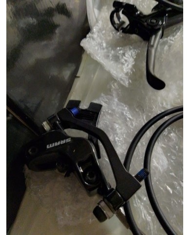 SRAM Set di freni a disco a 4 pistoncini mtb Guide T nuovi pronti all uso