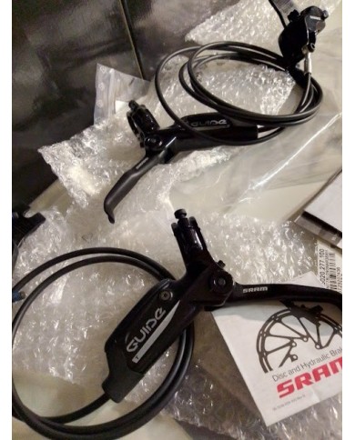 SRAM Set di freni a disco a 4 pistoncini mtb Guide T nuovi pronti all uso