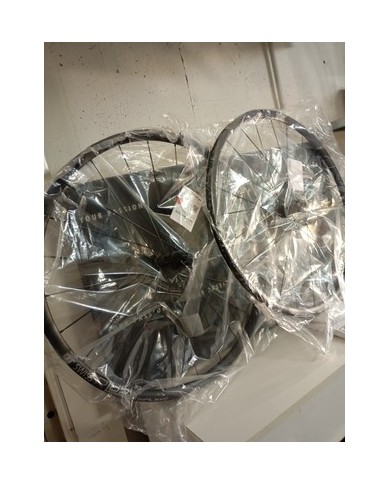 Coppia Di Ruote Bici Da Corsa Disc DT Swiss P1850 Spline Db23 In alluminio