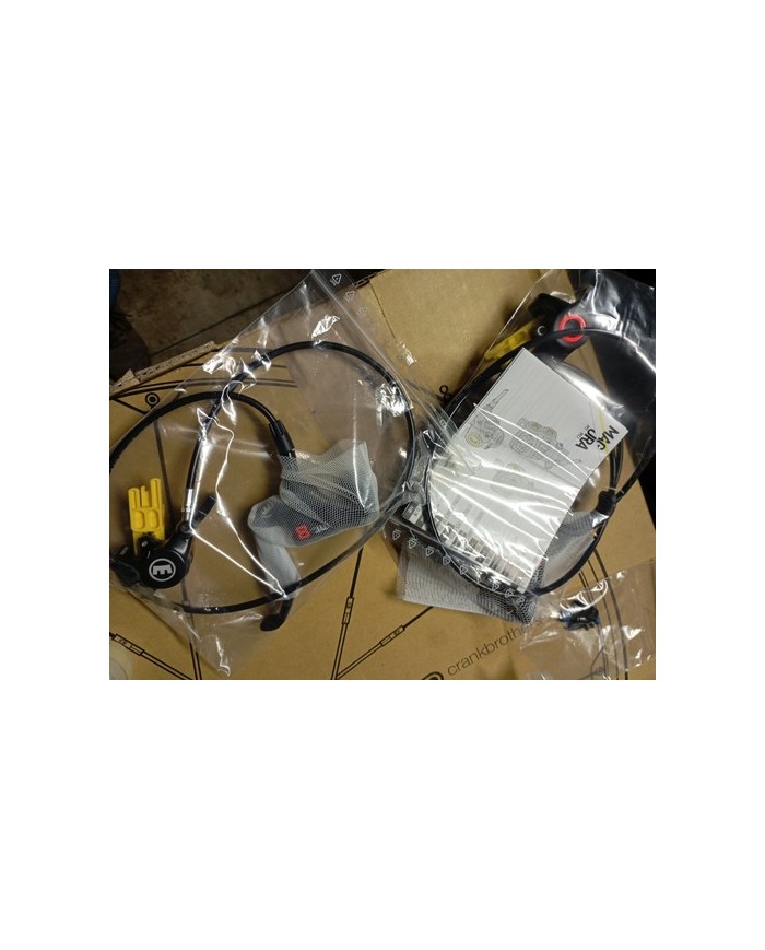 Coppia Freni MTB Magura Mt8 Pro Nuovi A 2 Pistoncini Tubo Ant 75cm Post 180cm