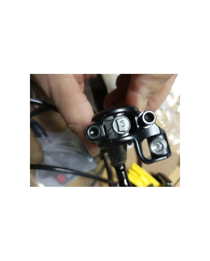 Coppia Freni MTB Magura Mt8 Pro Nuovi A 2 Pistoncini Tubo Ant 75cm Post 180cm