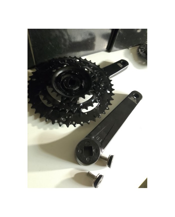 Guarnitura Shimano FC-MT101 - 3x9v - 22/32/44 - 170 mm - Perno quadro