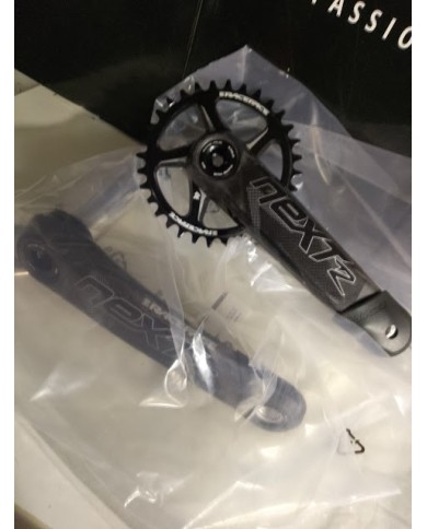 Guarnitura RaceFace Next R Carbonio - 12v - 32T - 175 mm - Perno BB30 - Boost/SuperBoost