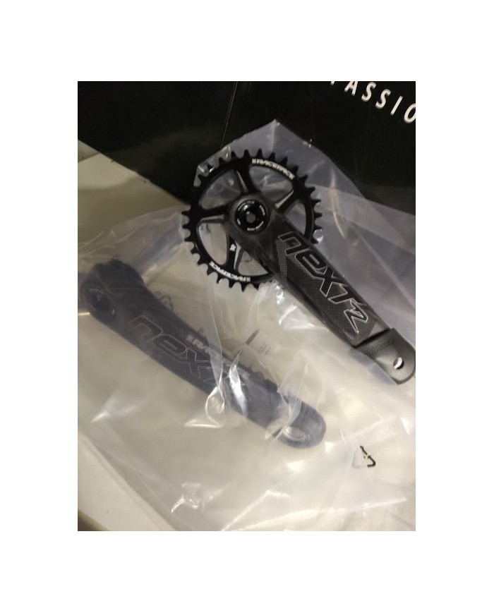 Guarnitura RaceFace Next R Carbonio - 12v - 32T - 175 mm - Perno BB30 - Boost/SuperBoost