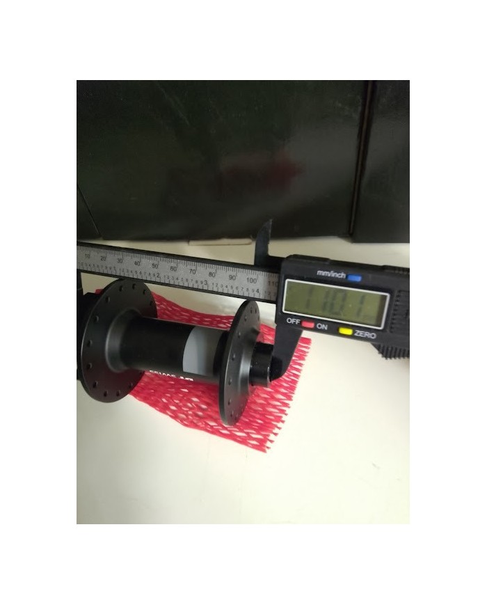 mozzo anteriore mtb 15x110 dt swiss 370 32h new