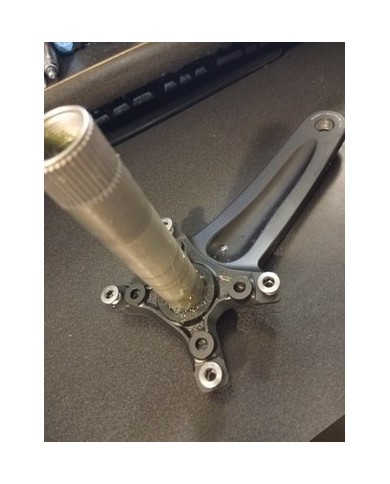 Pedivella Destra Shimano Perno 24mm Pedivella 170mm