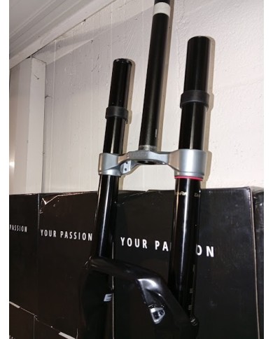 Forcella downhill mtb 29 20x110 nuova rockshox boxxer select 180mm offset 46mm