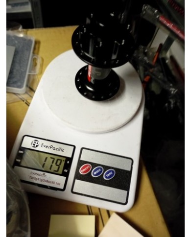 Mozzo Anteriore MTB Boost 15x110 A 28 Fori Dt Swiss 370