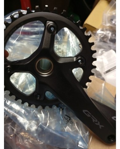 Guarnitura Gravel Shimano Grx Fc-rx600-11 Vel Corna Da 40t Pedivelle 175mm