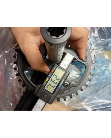 Guarnitura Gravel Shimano Grx Fc-rx600-11 Vel Corna Da 40t Pedivelle 175mm