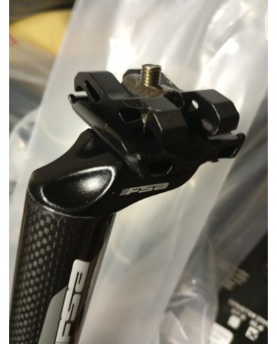 Reggisella 31.6mm Lungh 35cm Fsa In Alluminio Con Look Carbon Nuovo