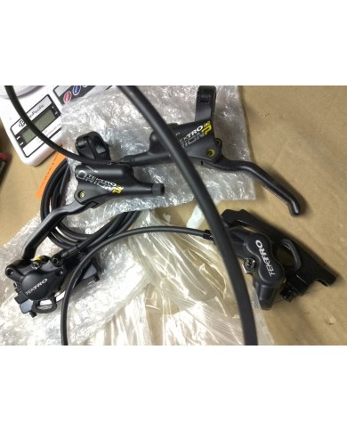 coppia freni mtb tektro orion a 4 pistoncini anter e 2 pistoncini posteriore