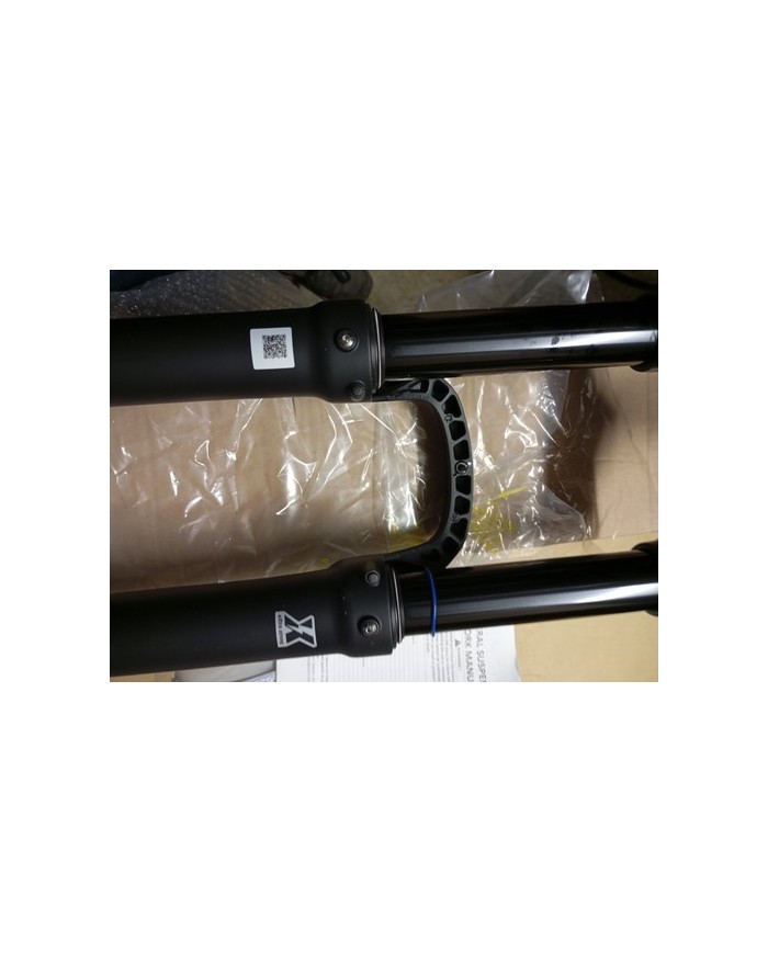 Forcella MTB Conica 29 Misura Particolare 1.8 Pollici Non Classico 1.5 , Suntour