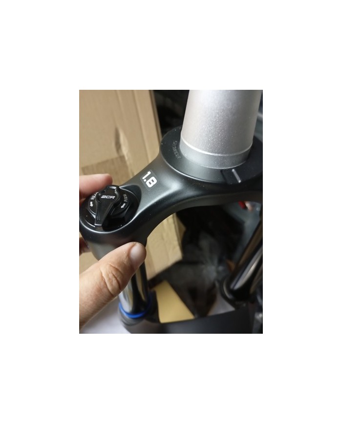 Forcella MTB Conica 29 Misura Particolare 1.8 Pollici Non Classico 1.5 , Suntour