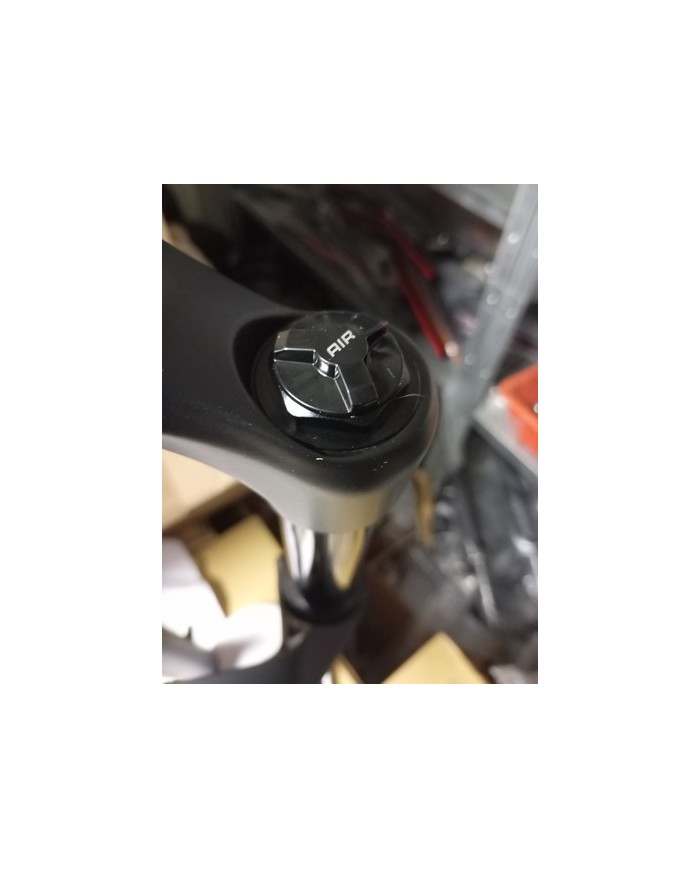 Forcella MTB Conica 29 Misura Particolare 1.8 Pollici Non Classico 1.5 , Suntour