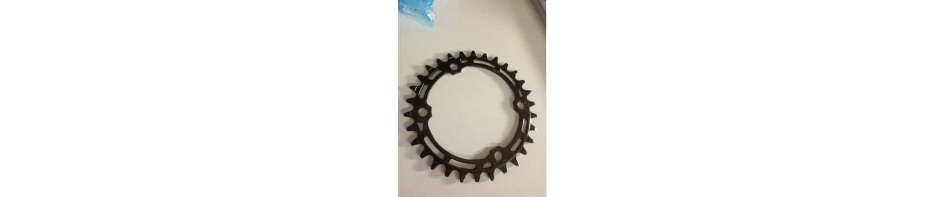 Corona MTB 12v 30t Shimano 4 Fori Girobull 96mm