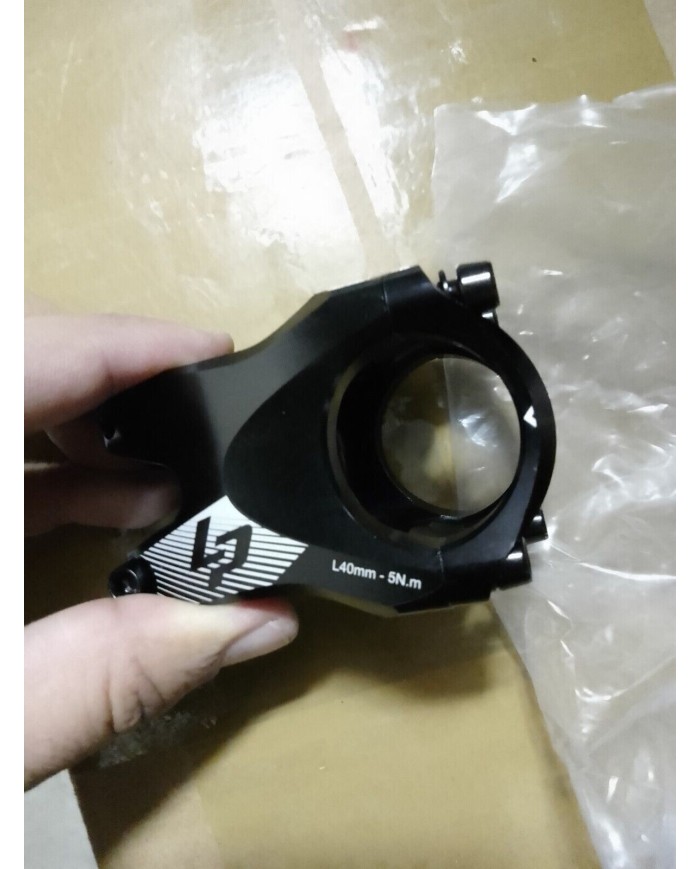 stem attacco manubrio mtb lungo 40mm diam 31.8 in alluminio nuovo marca leadtec