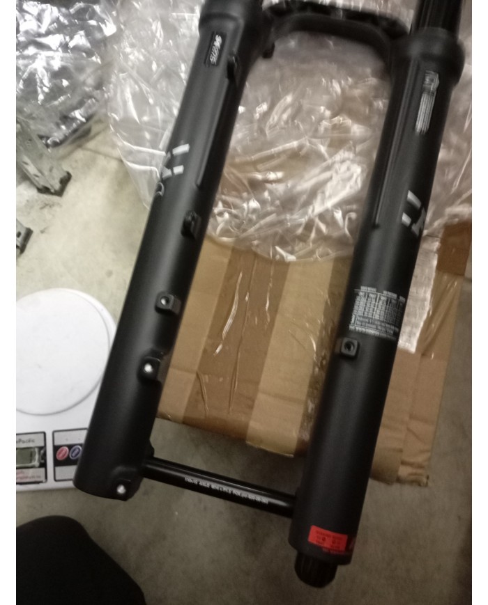 forcella nuova 27,5 mtb boost 15x110 fox 34 awl escurs 120mm OFFSET 44mm