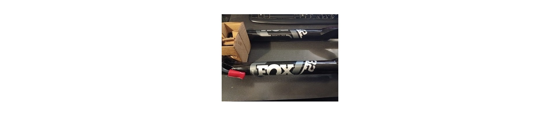 Forcella MTB 29 Boost Escurs 100mm Fox 32 RHYTHM Nuova