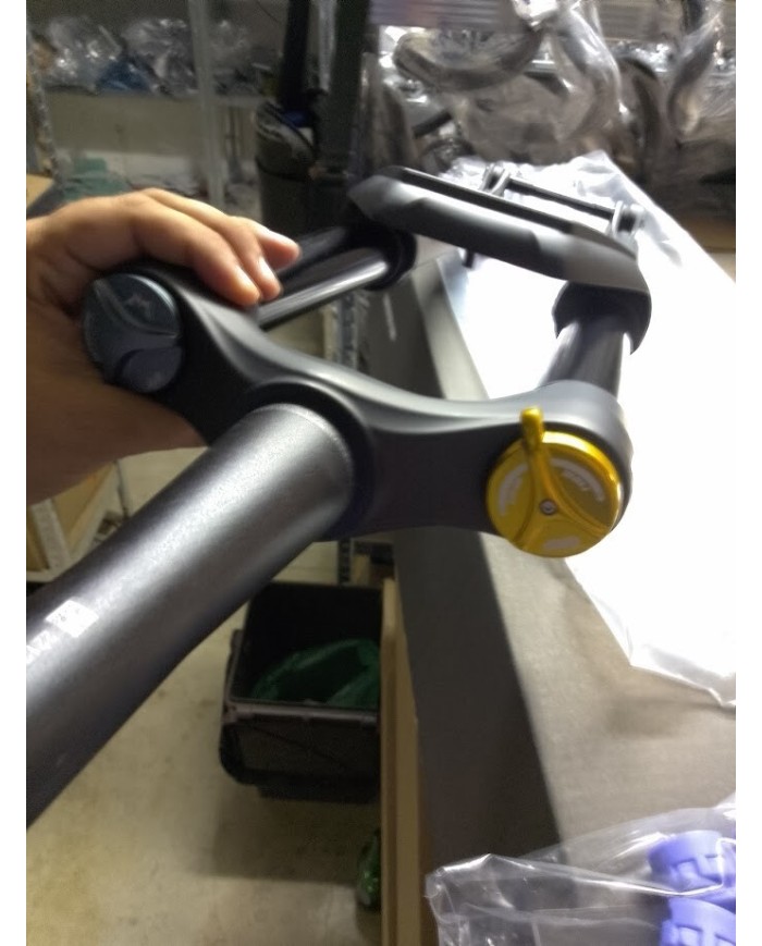 Forcella Marzocchi Bomber Z1 Grip 29 '' | Boost 15x110mm | offset 44 escurs 170m