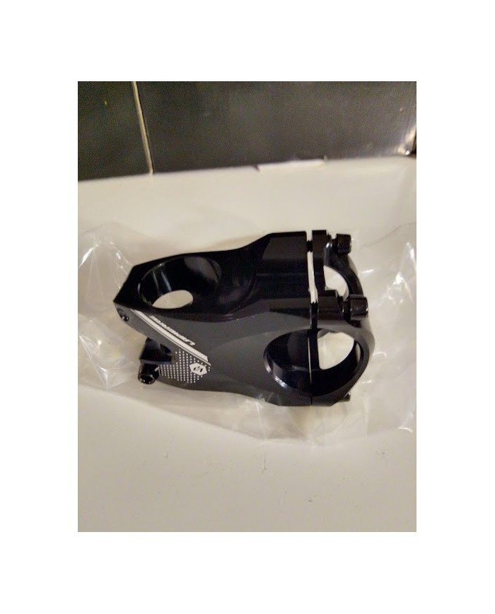 Stem MTB Lapierre Ø31.8mm – Lunghezza 45mm – Peso 130g – Alluminio