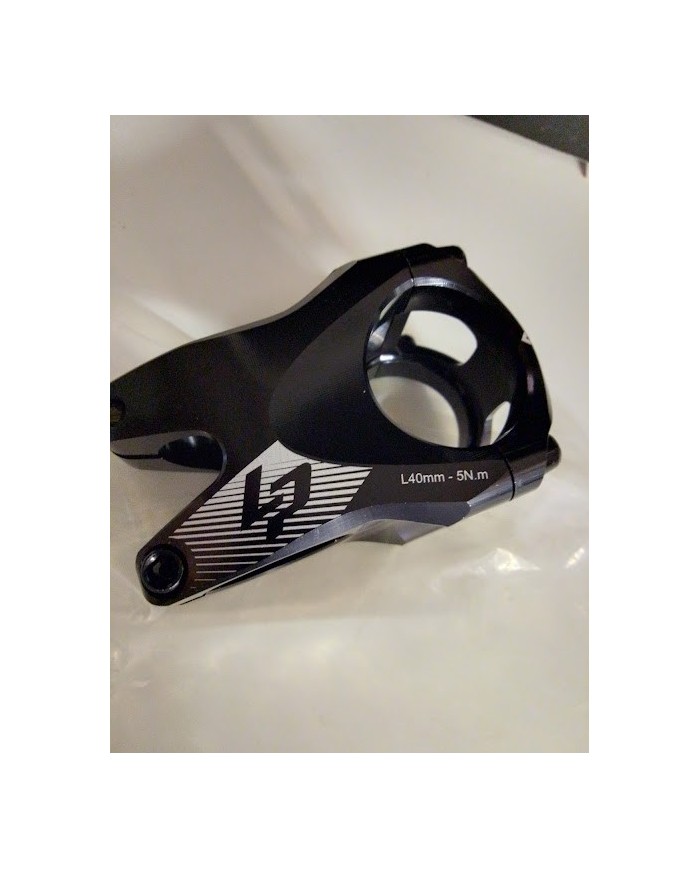 Stem MTB Lapierre Ø31.8mm – Lunghezza 40mm – Peso 124g – Alluminio