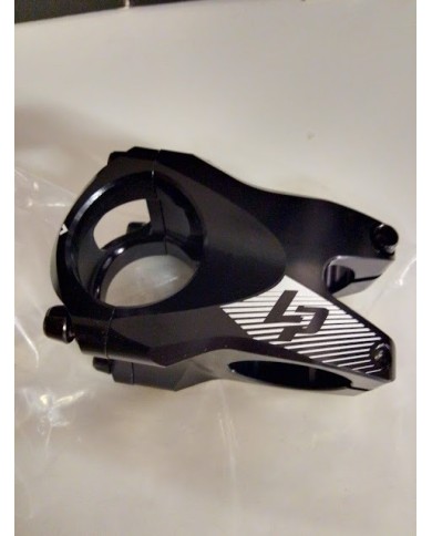 Stem MTB Lapierre Ø31.8mm – Lunghezza 40mm – Peso 124g – Alluminio