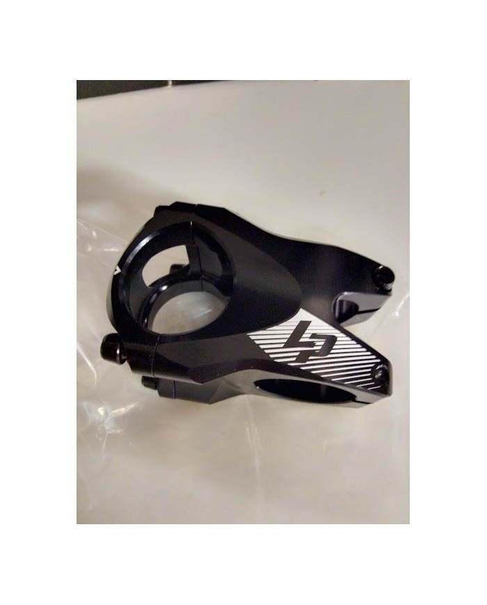 Stem MTB Lapierre Ø31.8mm – Lunghezza 40mm – Peso 124g – Alluminio
