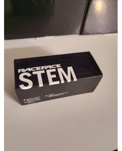 Stem MTB Raceface Turbine R Ø35mm – Lunghezza 40mm – Inclinazione 0° – Rosso